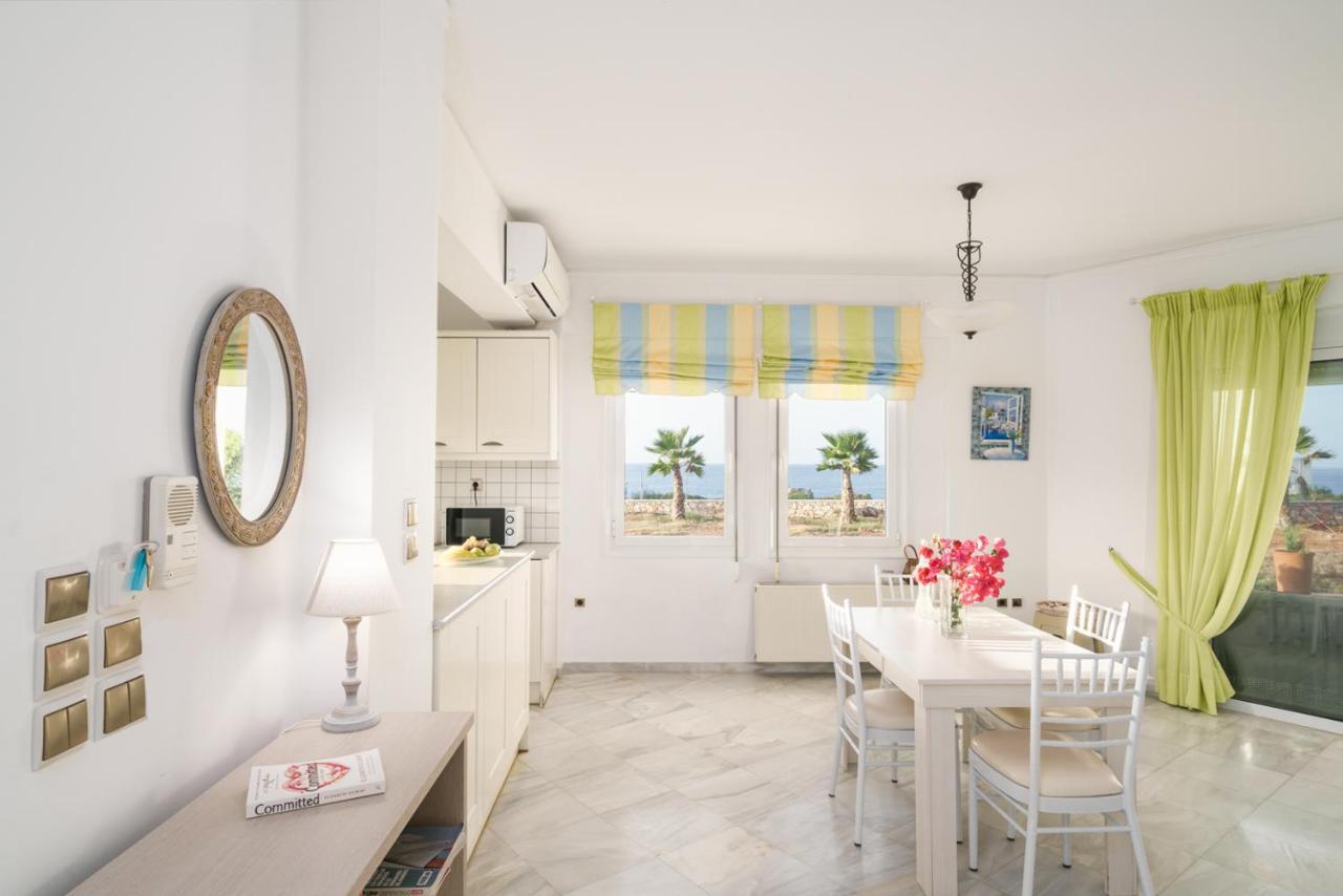 Family Big Apartment Next To The Sea 2-5 People Atsipopoulo エクステリア 写真