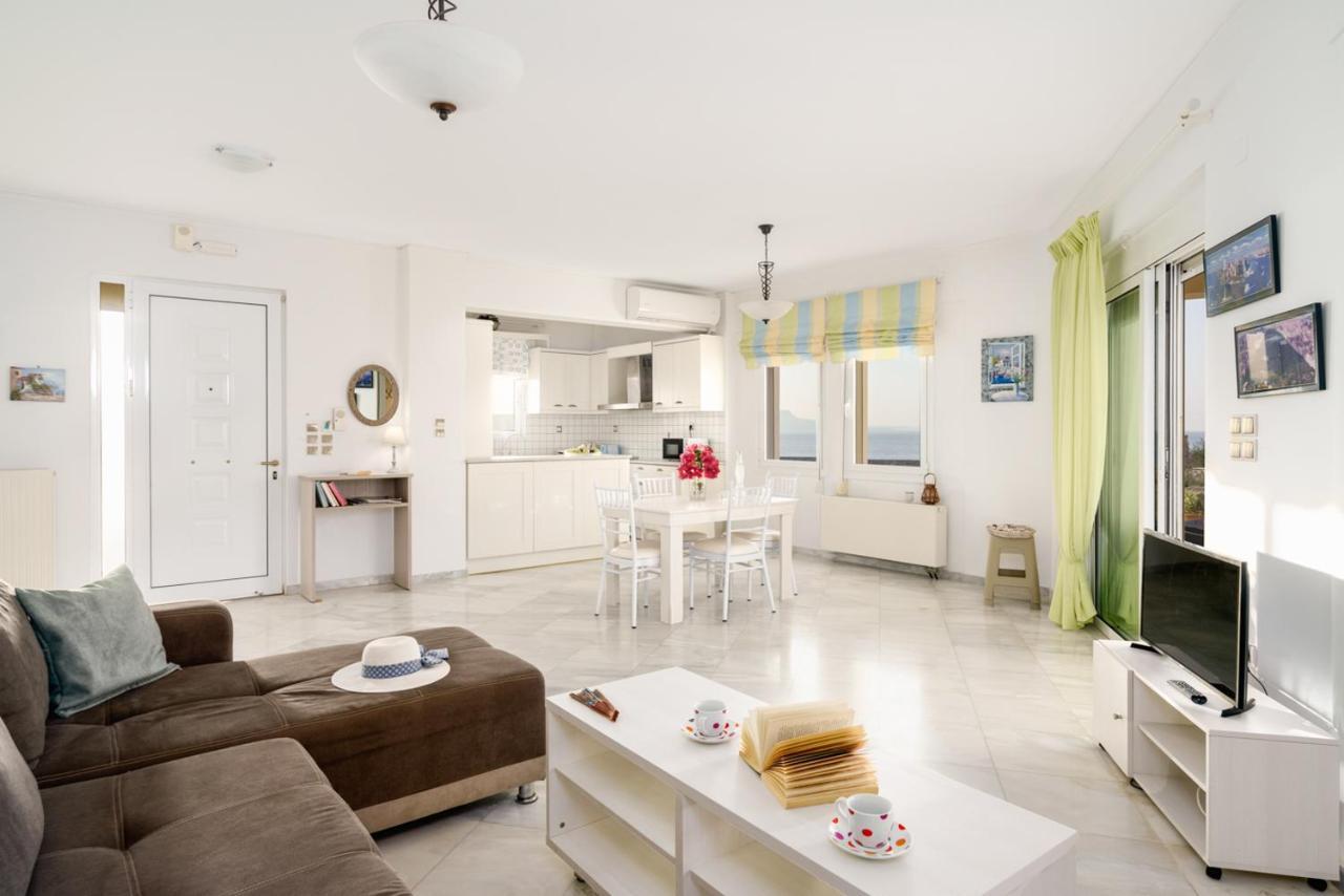 Family Big Apartment Next To The Sea 2-5 People Atsipopoulo エクステリア 写真